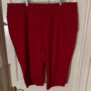 St John’s Bay 24W Bright Red Women's Capri Pants with Classic Pockets